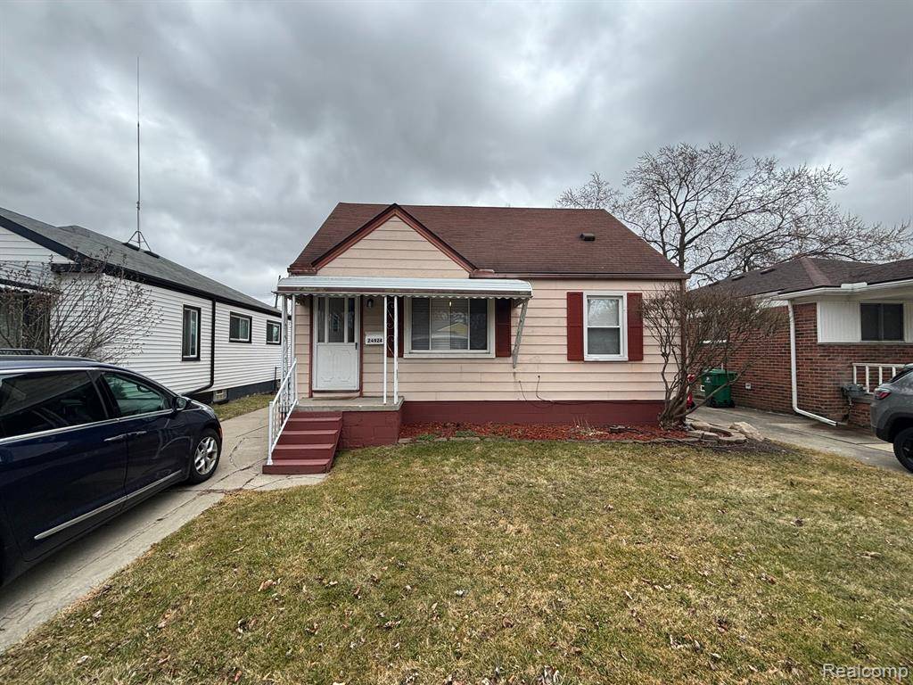 Eastpointe, MI 48021,24924 GROVE Avenue