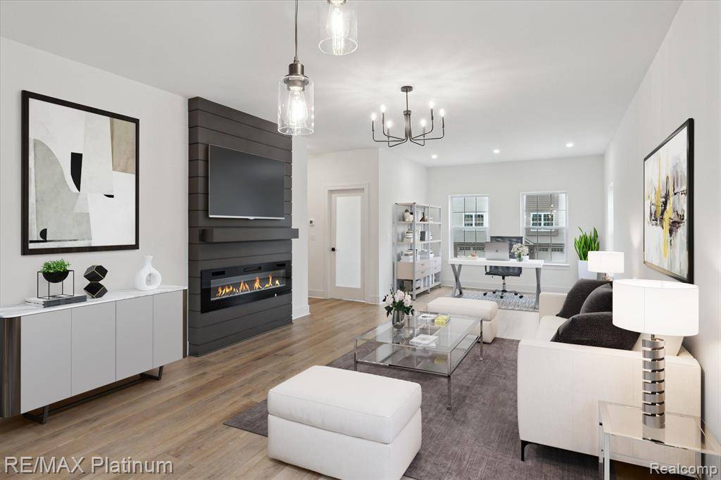 Howell Twp, MI 48855,1685 PINECROFT Lane