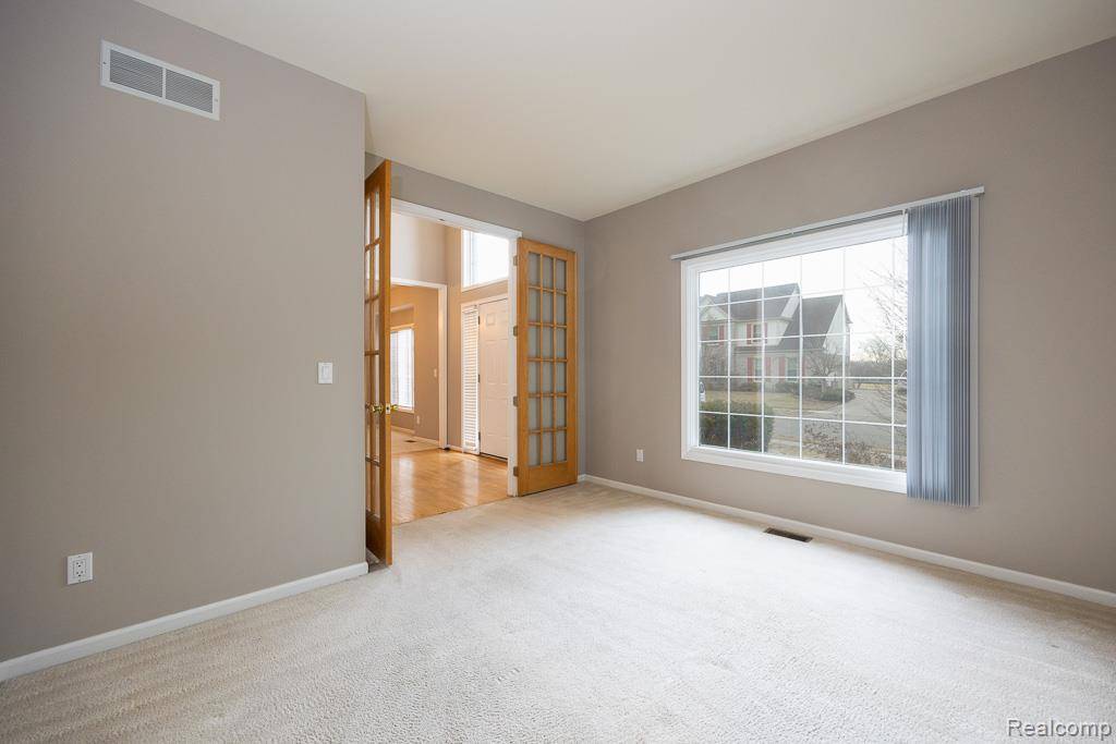 Canton Twp, MI 48188,46692 INVERNESS Road