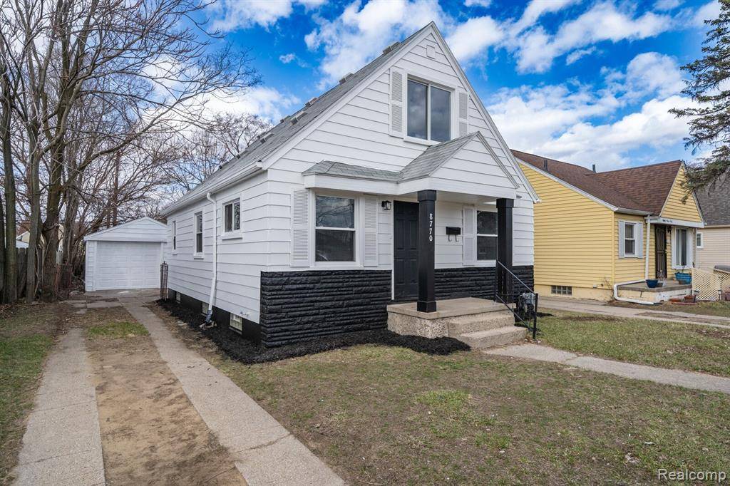 Oak Park, MI 48237,8770 LEROY Street