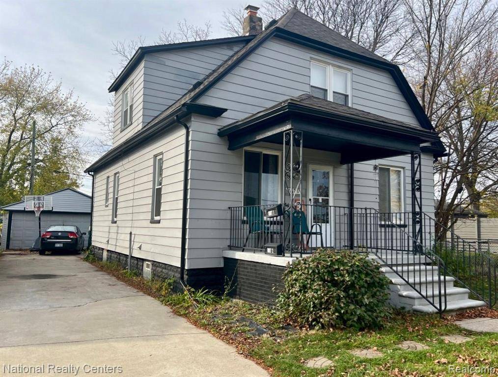 Lincoln Park, MI 48146,1121 MONTIE Road