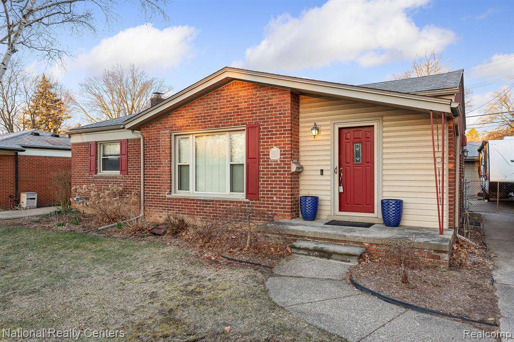Farmington, MI 48336,22959 Warner Street