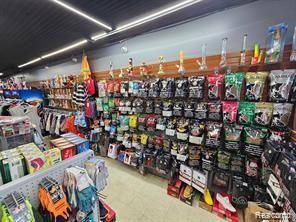 Allen Park, MI 48101,19029 E ECORSE Road E