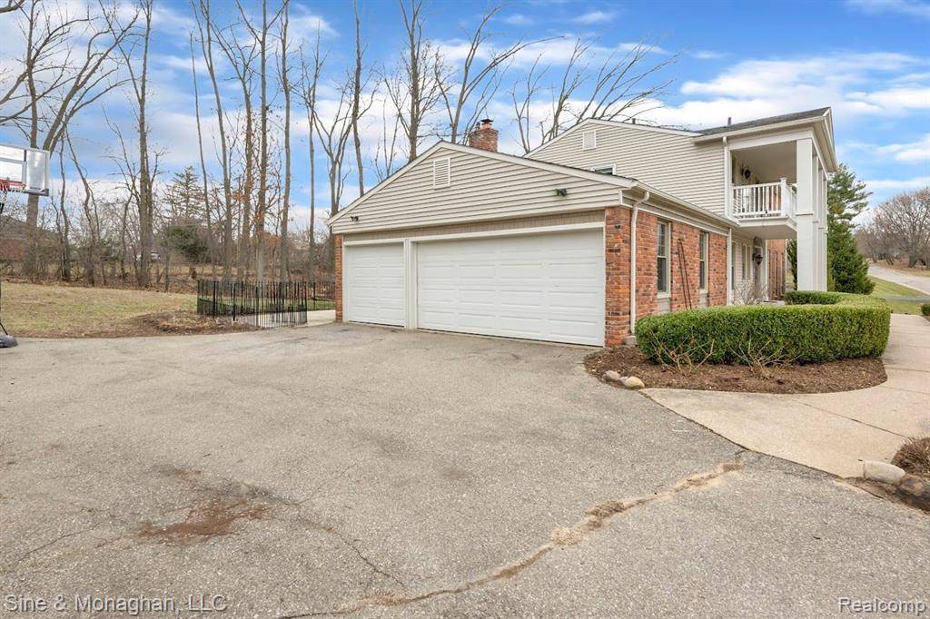 Bloomfield Twp, MI 48302,1670 Keller Lane