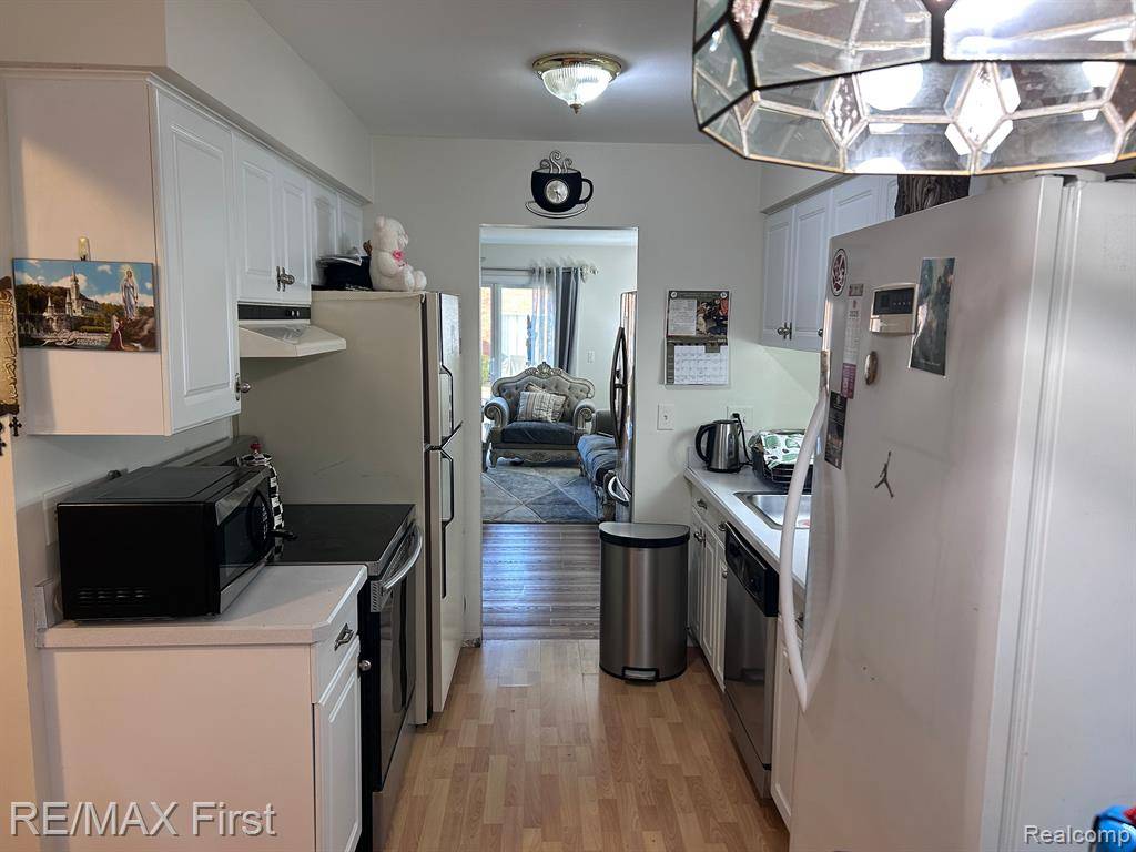 Sterling Heights, MI 48312,13848 KEATING Drive