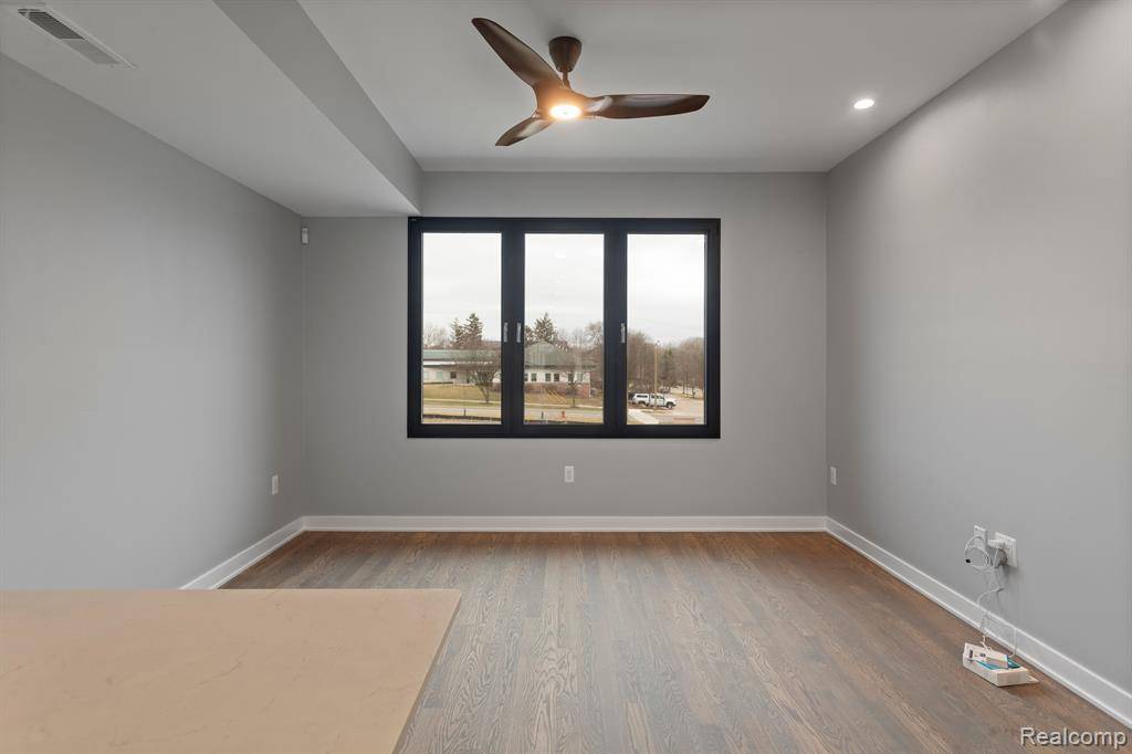 Ann Arbor, MI 48104,2237  Trillium  Lane