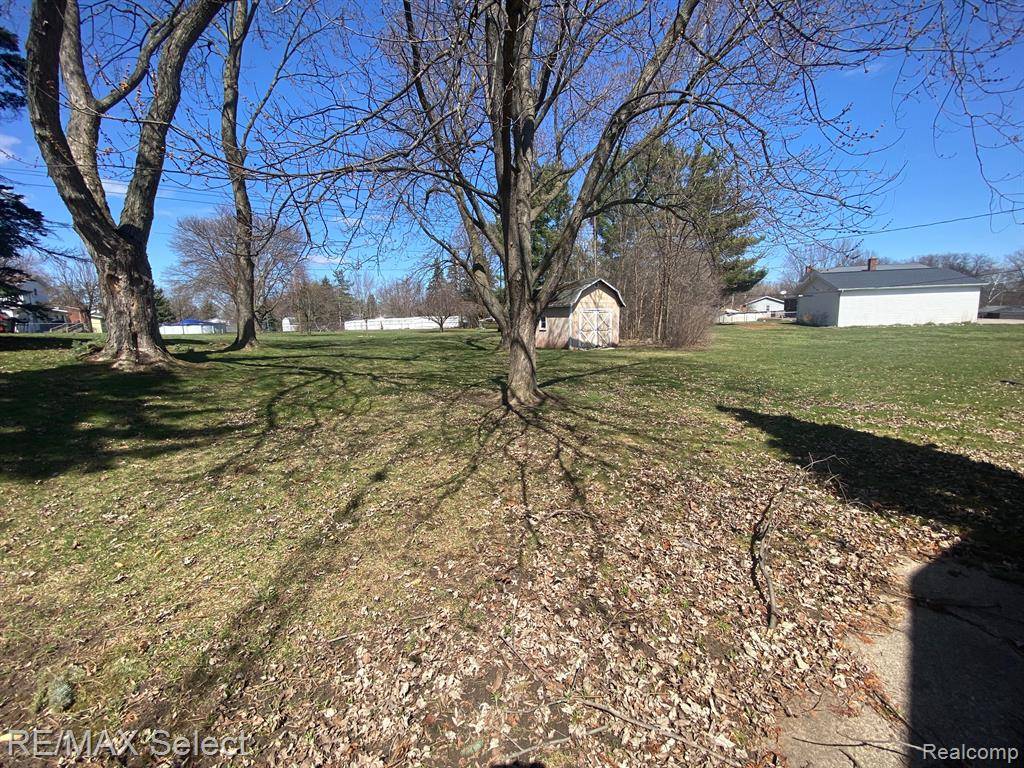 Flint Twp, MI 48507,3260 OLD FARM Road