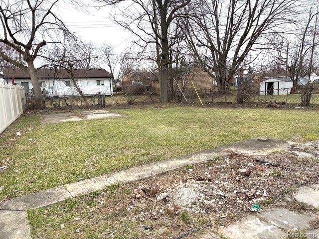 Romulus, MI 48174,35030 MICHELLE Drive