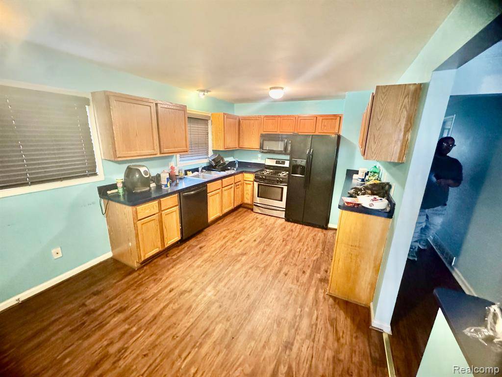Detroit, MI 48228,8029 TERRY Street