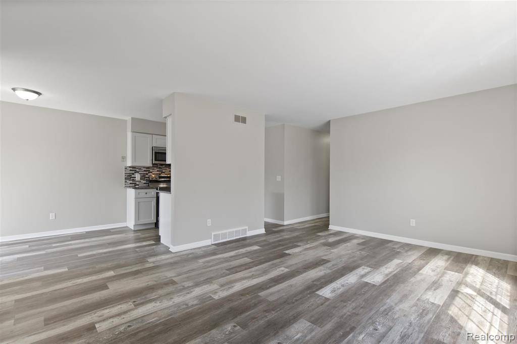 Richmond, MI 48062,68405 ROSEWOOD Lane