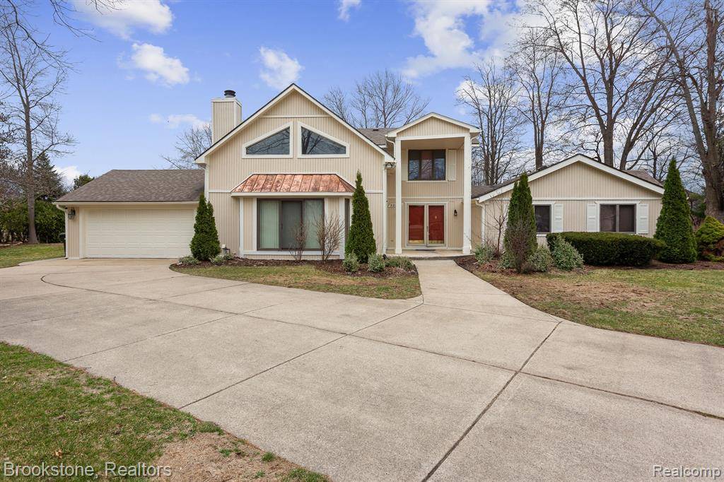 Sterling Heights, MI 48310,33230 KORESKY