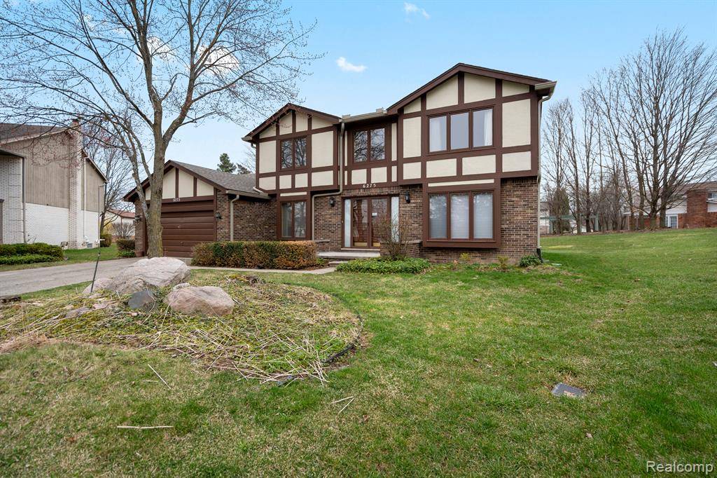 West Bloomfield Twp, MI 48322,6275 FAIRBROOK Court