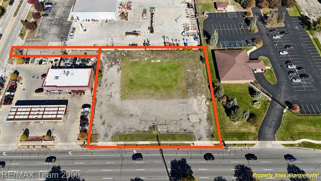 Oak Park, MI 48237,13400 W 8 MILE Road