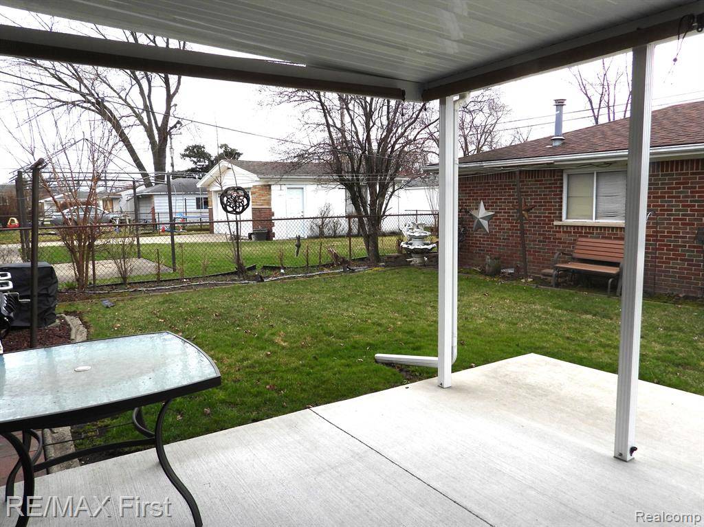 Warren, MI 48093,28463 PALM BEACH Drive