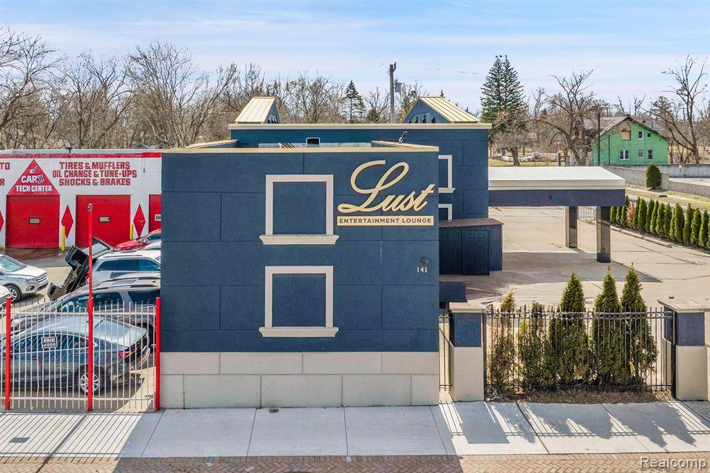 Detroit, MI 48203,141 W 8 MILE Road