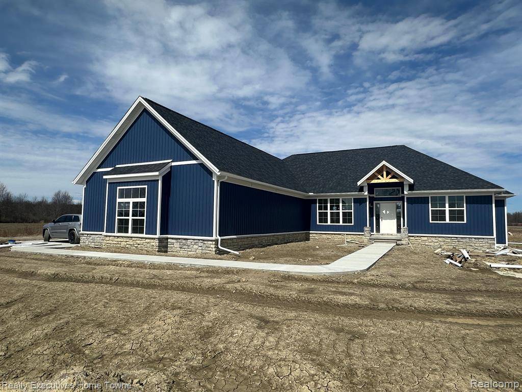 China Twp, MI 48054,7082 SPRINGBORN Road