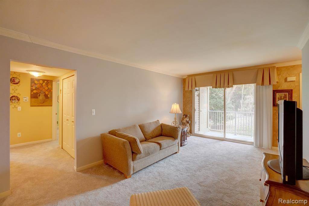 Shelby Twp, MI 48316,55097 WESTCHESTER Drive