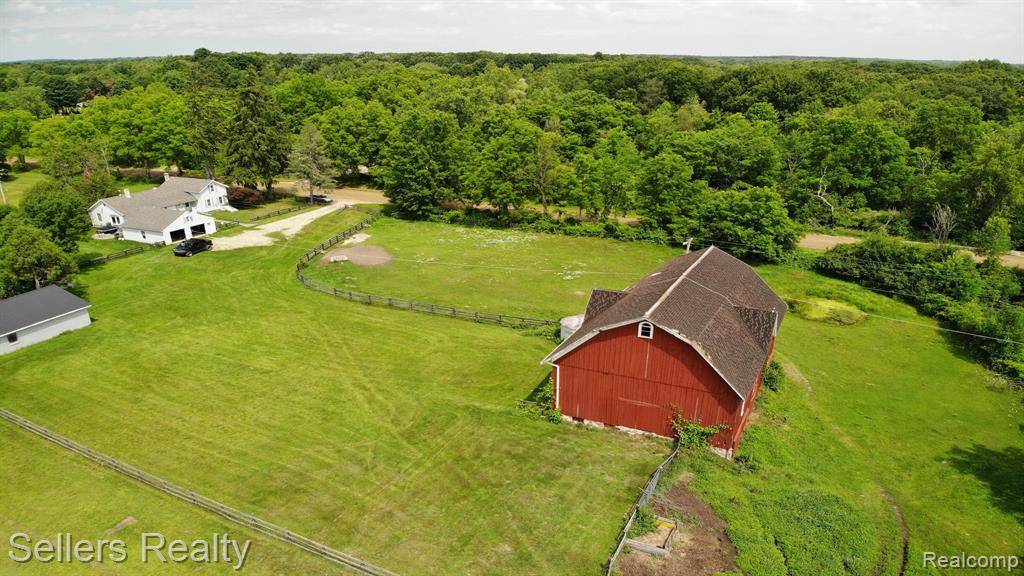 Groveland Twp, MI 48442,8162 GROVELAND Road