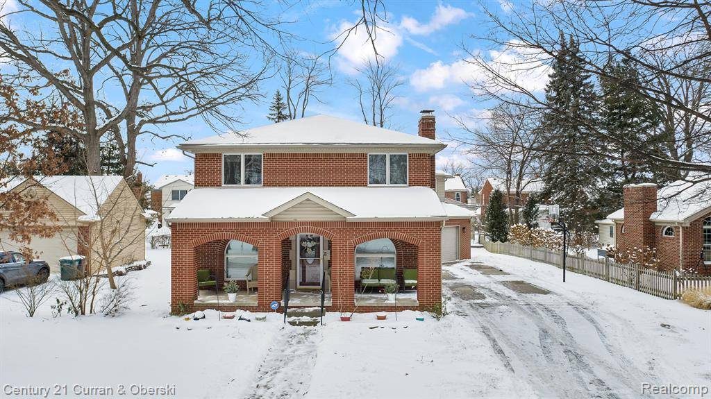 Dearborn, MI 48128,23511 Hollander Street
