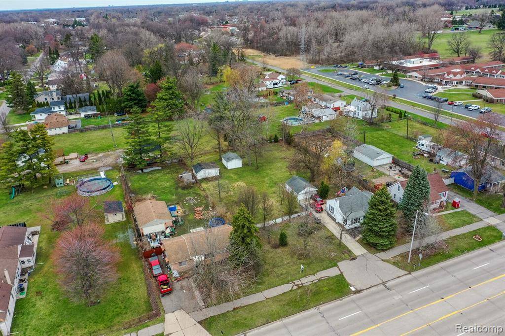 Taylor, MI 48180,23062 NORTHLINE Road