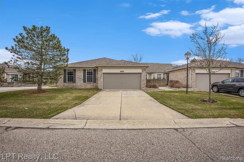 Macomb Twp, MI 48044,18148 PORT SALEM Drive