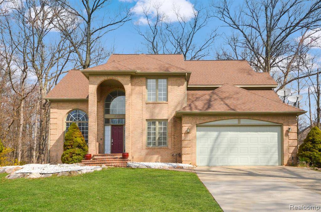 West Bloomfield Twp, MI 48324,2064 Christopher Court