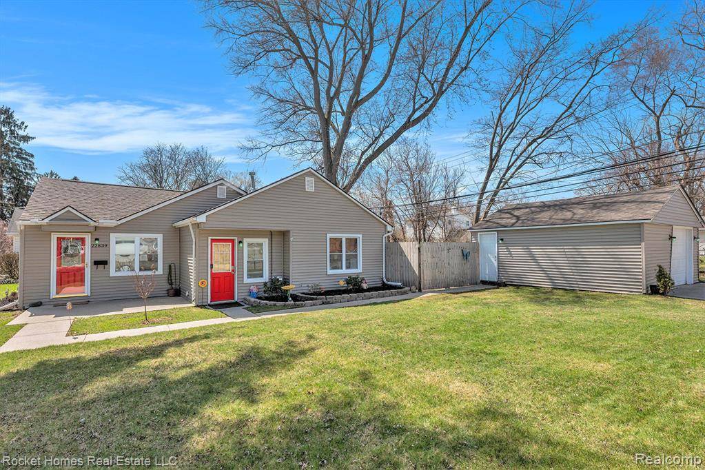 Farmington, MI 48336,22839 HAWTHORNE Street