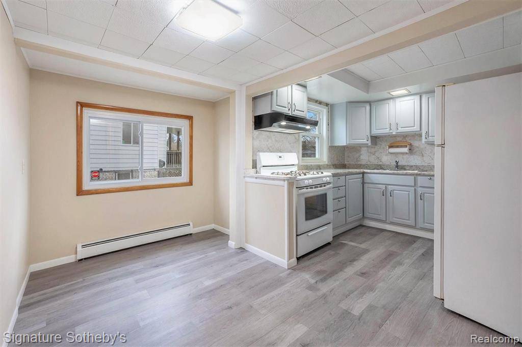 Waterford Twp, MI 48327,5533 ELDRIDGE Drive