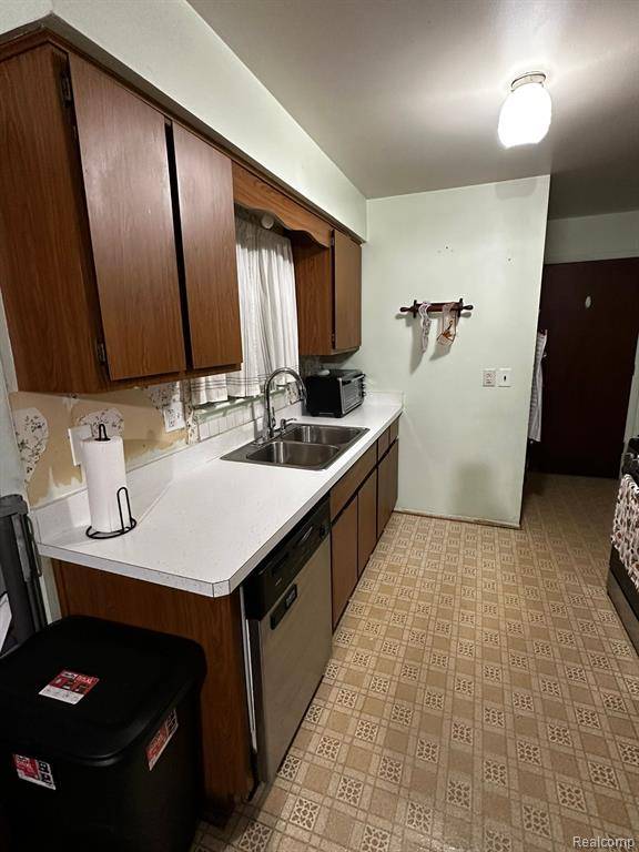Garden City, MI 48135,31515 BRIDGE Street