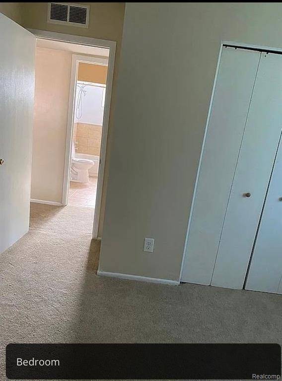Dearborn Heights, MI 48125,25540 HANOVER Street