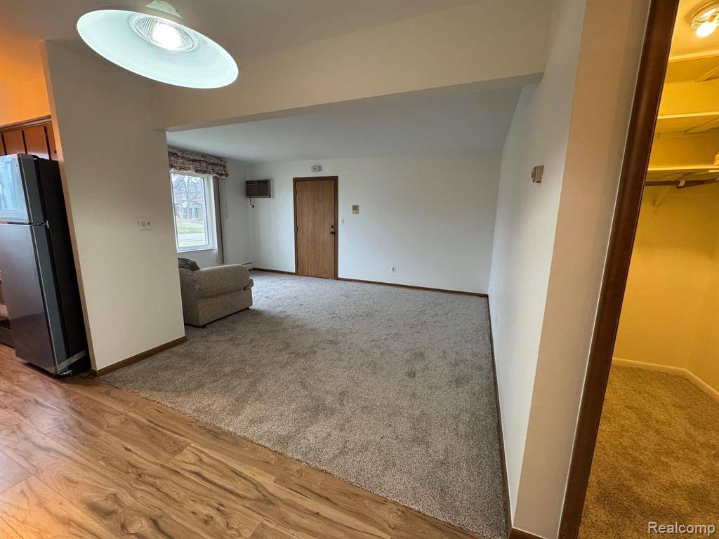 Fraser, MI 48026,34500 Mulvey 10 B