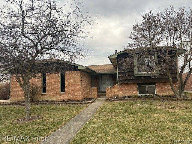 Sterling Heights, MI 48310,4653 LUCERNE Drive