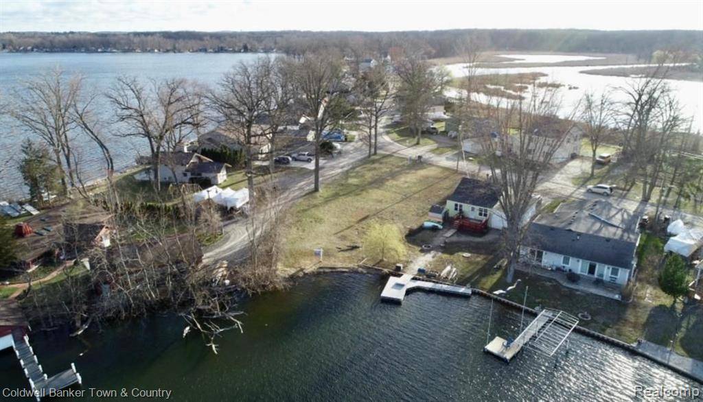 Hamburg Twp, MI 48116,0 Riverside Drive