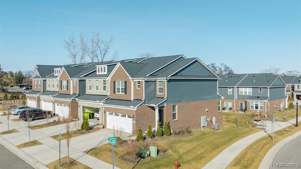 Novi, MI 48375,22512 OSPREY Drive