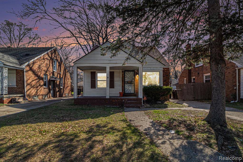 Detroit, MI 48219,19438 HUNTINGTON Road