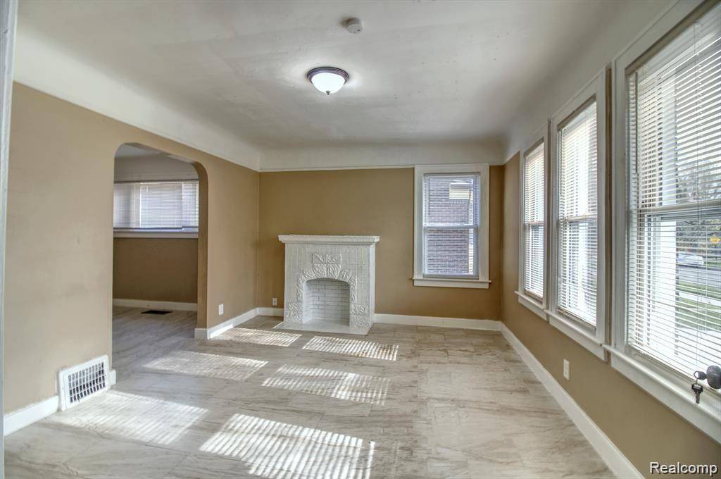 Detroit, MI 48227,11327 HARTWELL Street