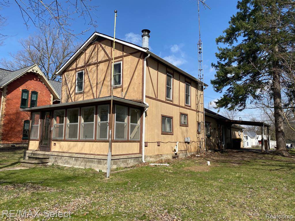 Vernon Vlg, MI 48476,207 E MAIN Street