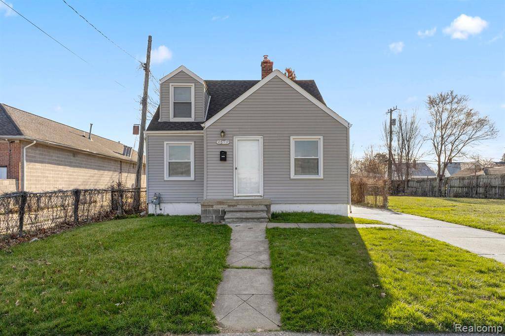Detroit, MI 48228,8690 TRINITY Street