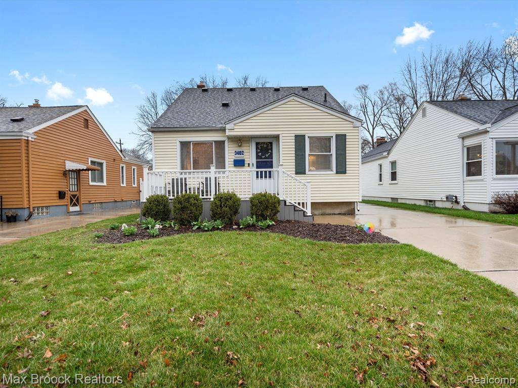 Royal Oak, MI 48073,3402 HUNTER Avenue
