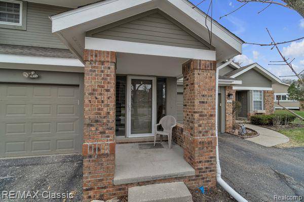 West Bloomfield Twp, MI 48322,6614 EMBERS
