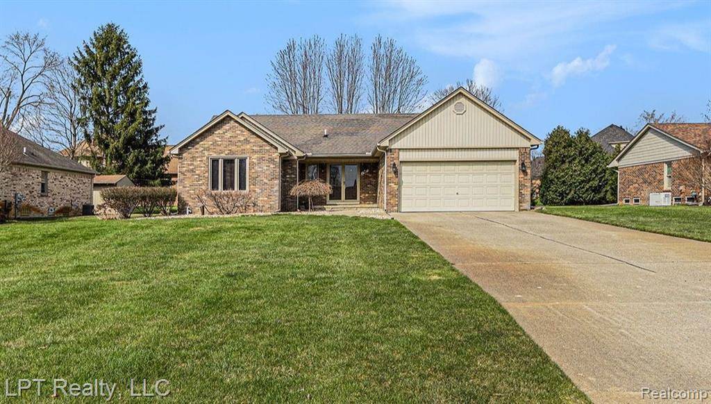 Washington Twp, MI 48094,61867 WOODFIELD Way