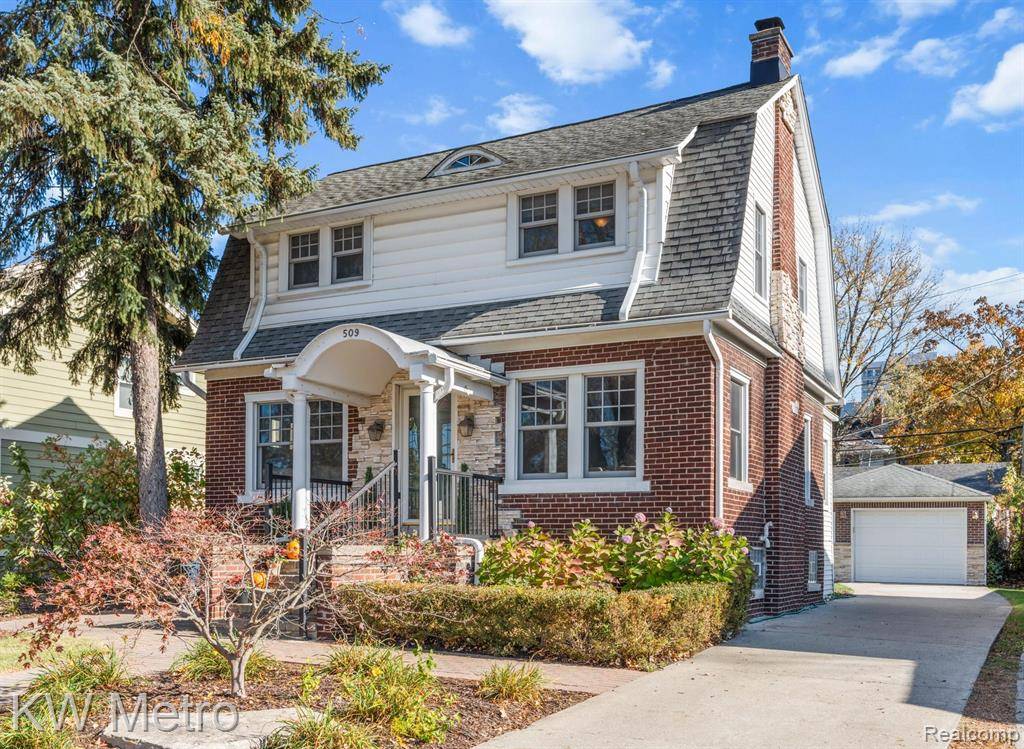 Royal Oak, MI 48067,509 S PLEASANT Street