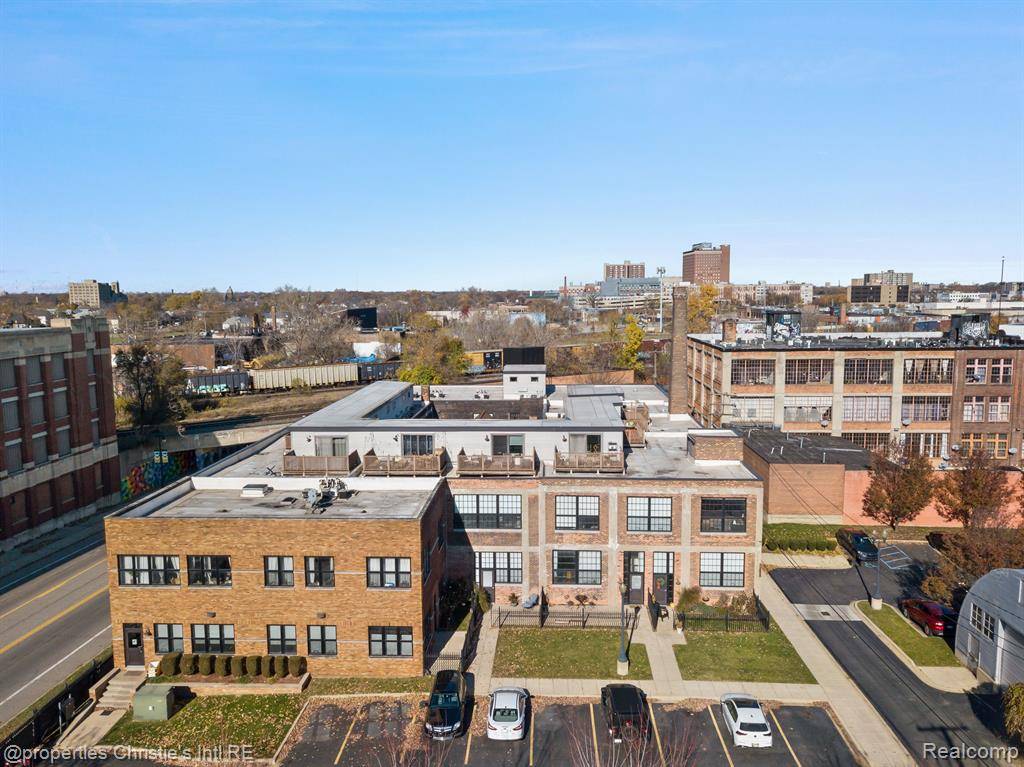 Detroit, MI 48208,5766 TRUMBULL Street 42-215