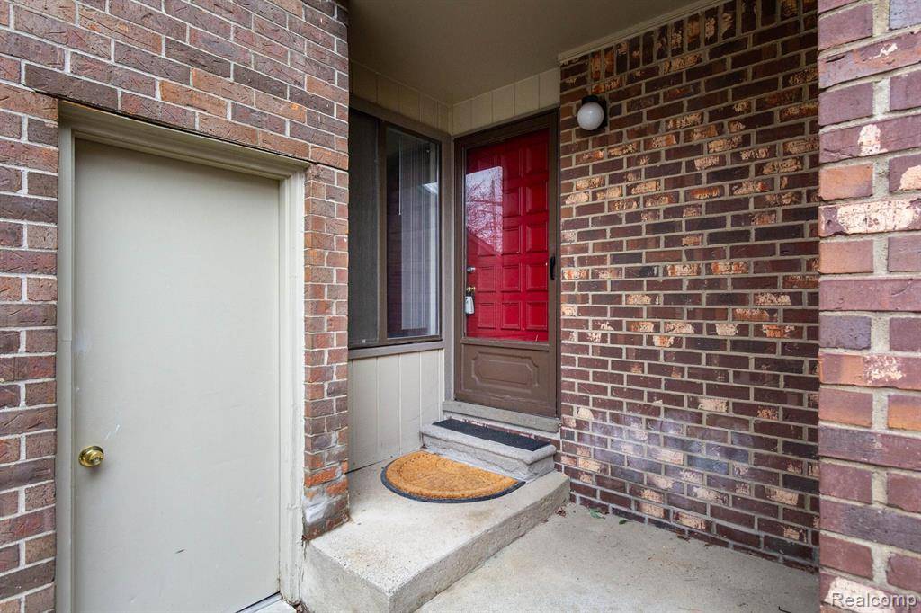 West Bloomfield Twp, MI 48322,5866 VASSAR