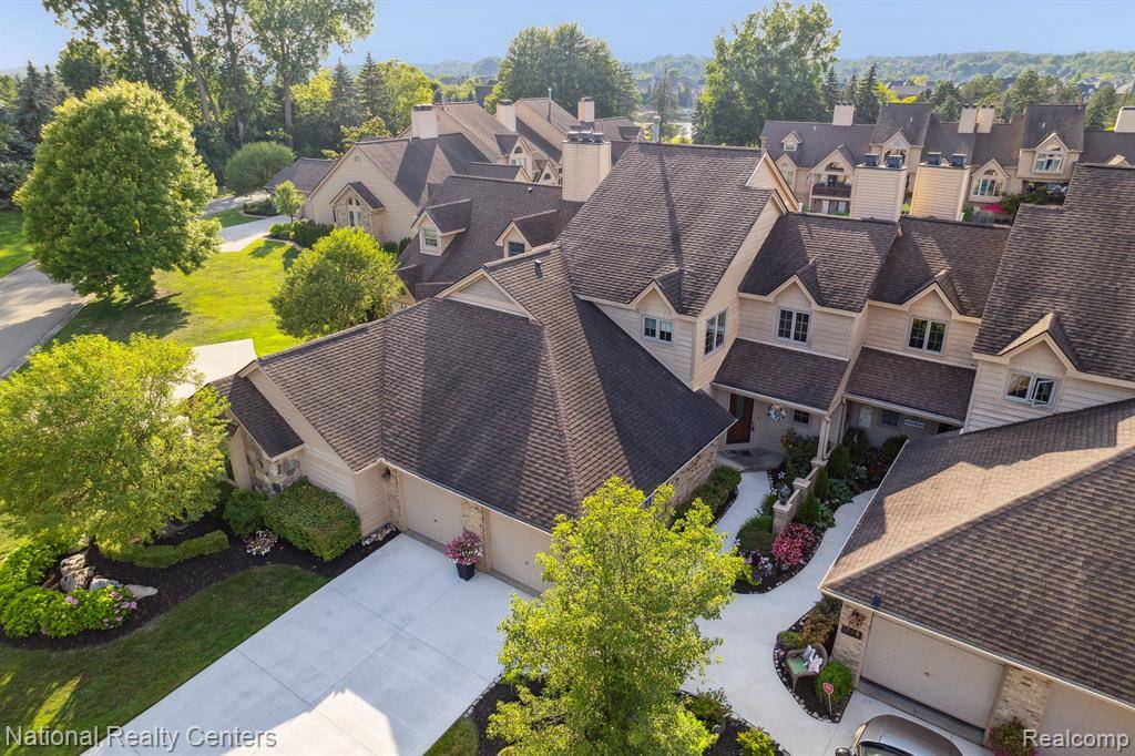 Northville Twp, MI 48168,47704 BLUE HERON Drive S