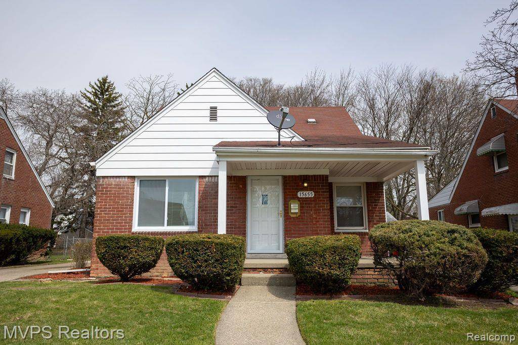 Eastpointe, MI 48021,15655 EGO Avenue