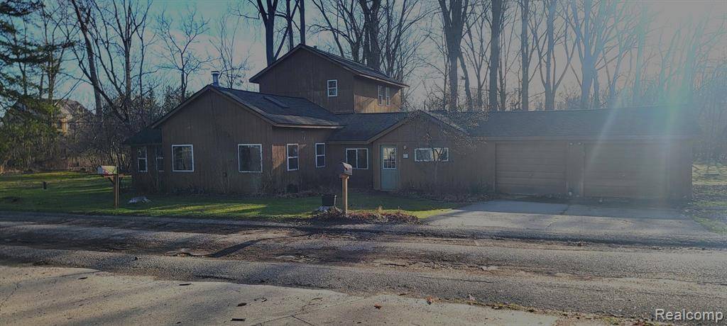 Commerce Twp, MI 48390,633 APPALACHI Street