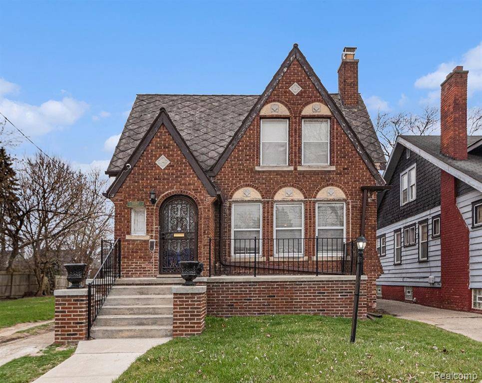 Detroit, MI 48238,13567 CLOVERLAWN Street