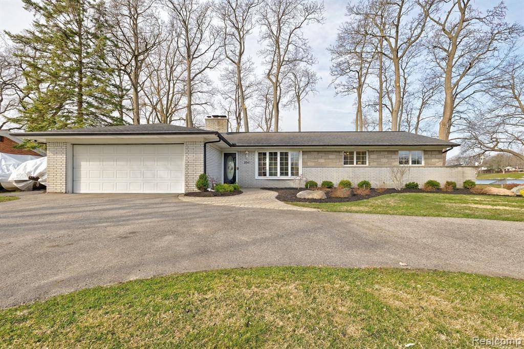 Waterford Twp, MI 48329,3841 DILL Drive