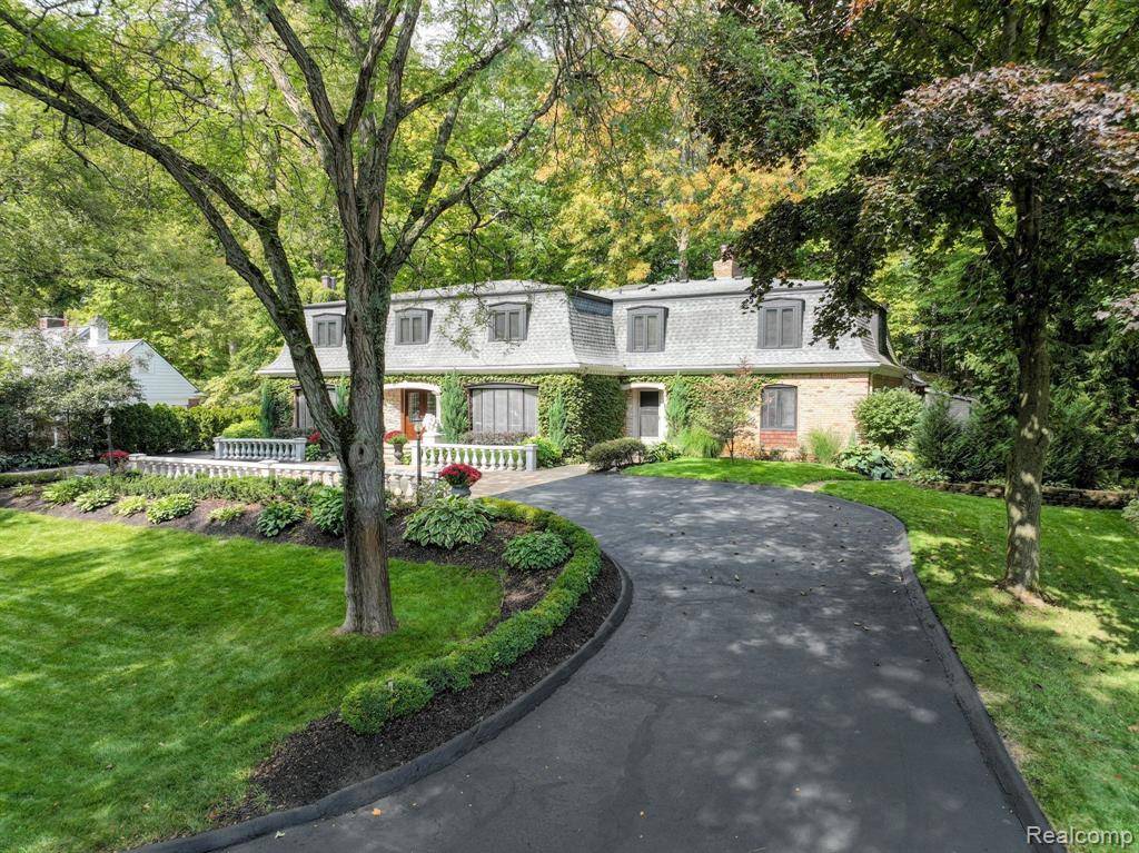 Northville Twp, MI 48168,45778 FERMANAGH Drive